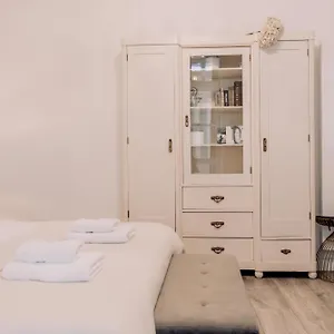 Apartment Wenceslas Square / Main Station - New Studio*****, Prague